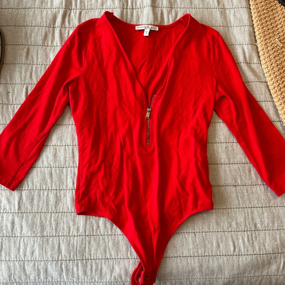 Express red bodysuit - Picture 1 of 2